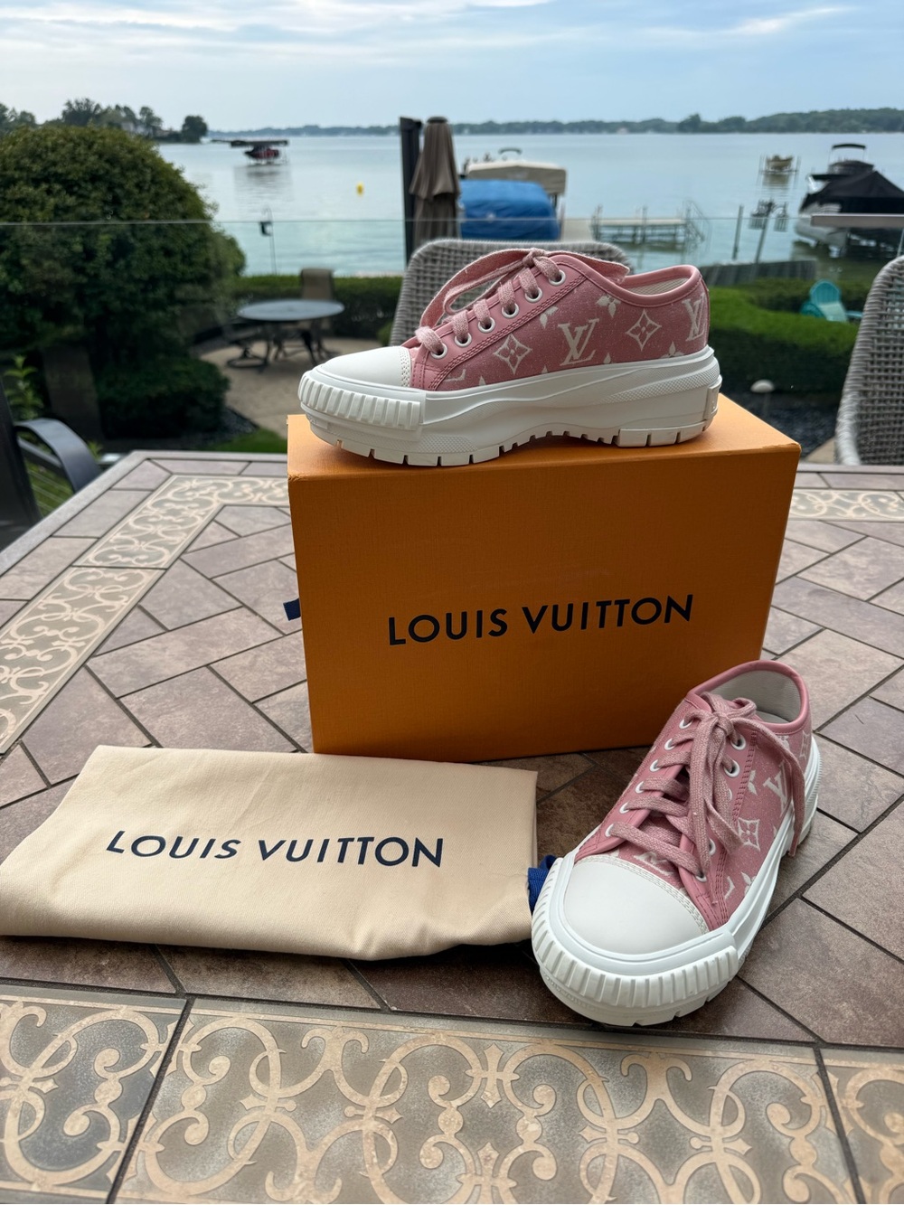 Louis Vuitton Pink Monogram Canvas Low-Top Sneaker (Pink & White) - Picture 2 of 10